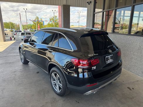 Used 2022 Mercedes-Benz GLC 300 4MATIC w/ Premium Package Lite image 30