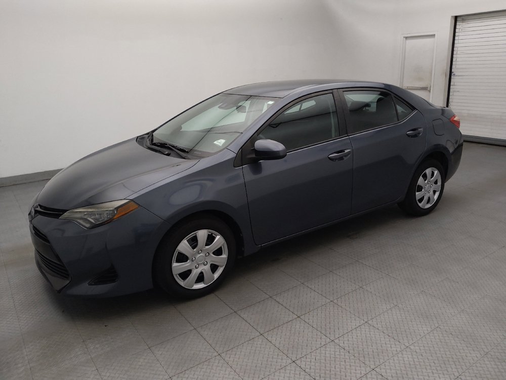 Used 2019 Toyota Corolla LE FWD image 2