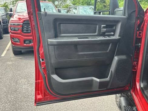 New 2026 RAM 2500 Tradesman AWD/4WD image 10