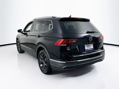Used 2024 Volkswagen Tiguan SE FWD image 7