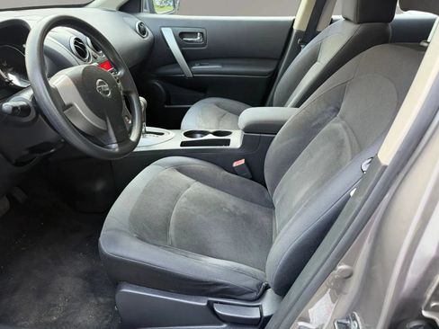 Used 2010 Nissan Rogue S AWD/4WD image 7