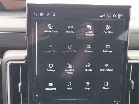 New 2026 GMC Yukon XL Denali w/ Denali Reserve Package image 13