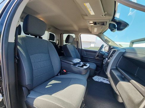 Used 2022 RAM 1500 Tradesman w/ Tradesman SXT Package RWD image 23