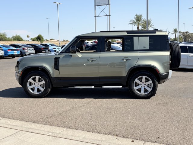 Used 2021 Land Rover Defender 110 SE AWD/4WD image 29