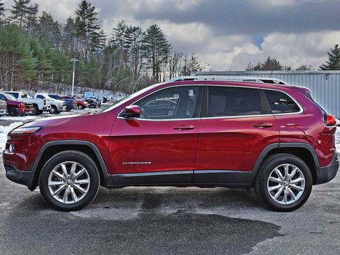 Used 2016 Jeep Cherokee Limited image 4