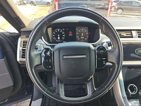 Used 2020 Land Rover Range Rover Sport HSE Dynamic image 4