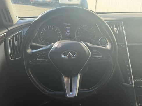 Used 2018 INFINITI Q50 Luxe w/ Essential Package (3.0T Luxe) image 11