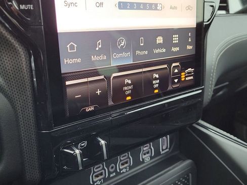 New 2026 RAM 1500 Limited image 32