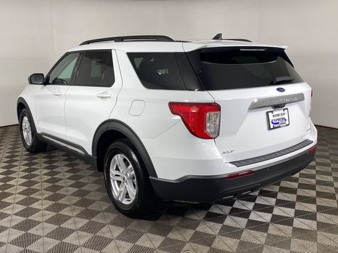 Used 2021 Ford Explorer XLT AWD/4WD image 15