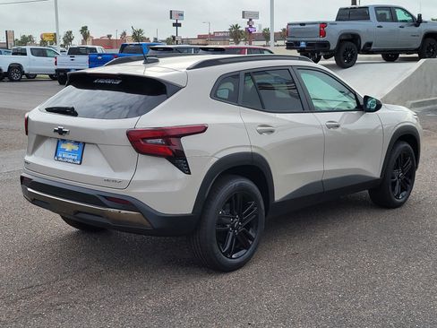 New 2026 Chevrolet Trax ACTIV image 5