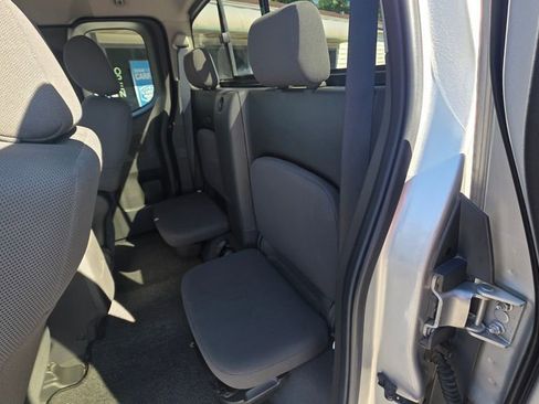 Used 2008 Nissan Frontier SE w/ Power Pkg RWD image 18
