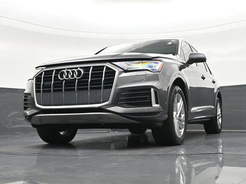 Used 2021 Audi Q7 2.0T Premium Plus w/ Premium Plus Package AWD/4WD image 25