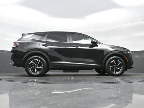 Used 2023 Kia Sportage LX AWD/4WD image 33