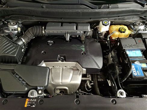 Used 2020 Buick Envision Essence image 29