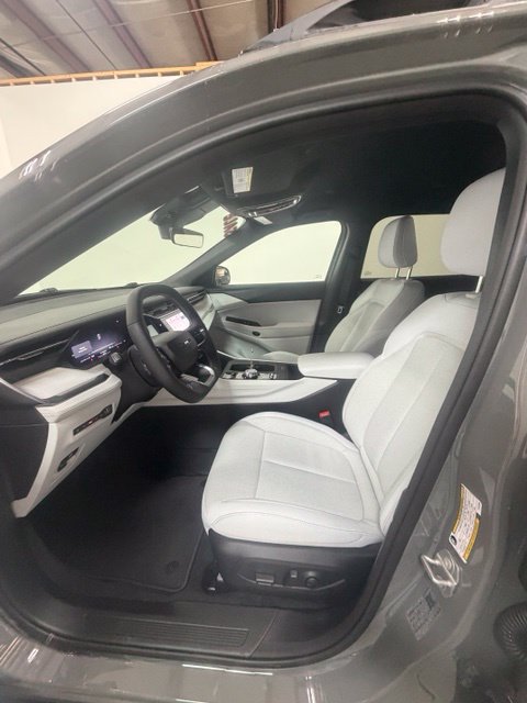 New 2027 Jeep Cherokee Laredo AWD/4WD image 13