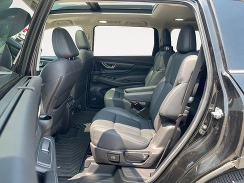 Used 2024 Subaru Ascent Limited w/ Technology Package AWD/4WD image 13