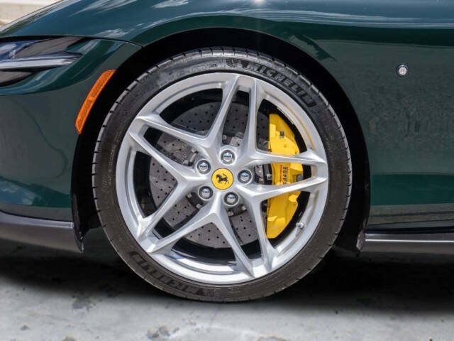 Used 2023 Ferrari Roma RWD image 24