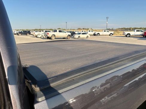 Used 2014 Chevrolet Silverado 1500 LT w/ LT Convenience Package RWD image 9