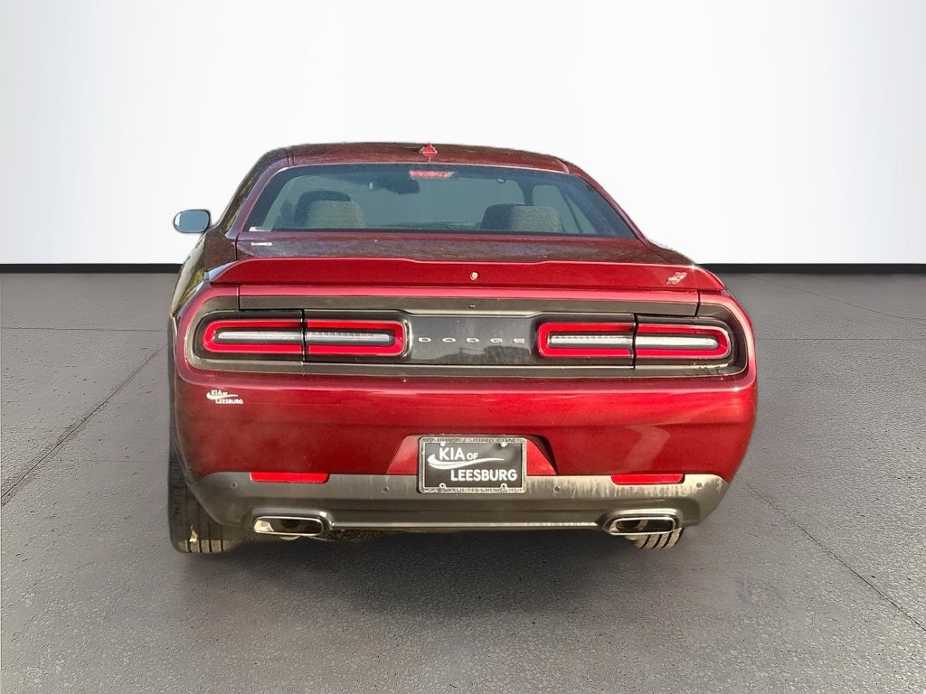 Used 2021 Dodge Challenger SXT w/ Driver Convenience Group AWD/4WD image 6