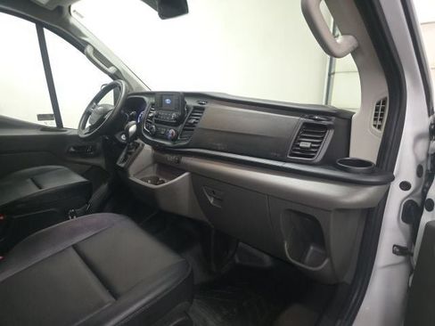 Used 2023 Ford Transit 150 Low Roof RWD image 5