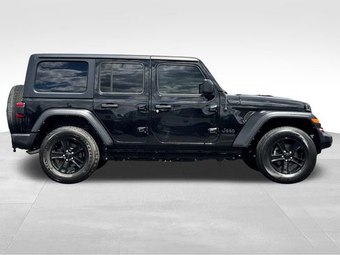 Used 2022 Jeep Wrangler Unlimited Sport AWD/4WD image 8