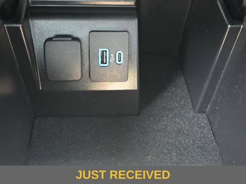 Certified 2022 Ford Explorer XLT AWD/4WD image 14