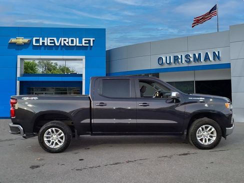 Used 2024 Chevrolet Silverado 1500 LT image 2