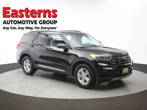 Used 2023 Ford Explorer XLT w/ Equipment Group 202A AWD/4WD image 48