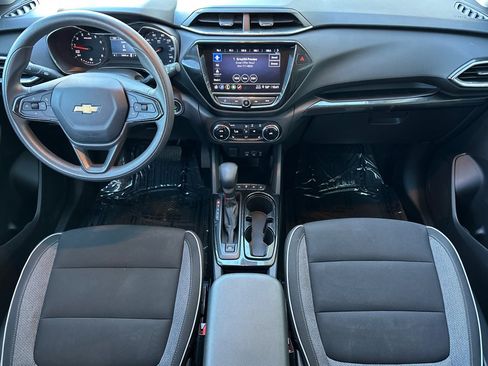 Used 2022 Chevrolet TrailBlazer LT w/ Convenience Package image 10