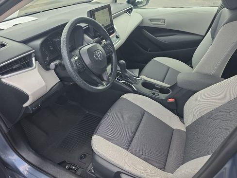 Used 2024 Toyota Corolla LE FWD image 7