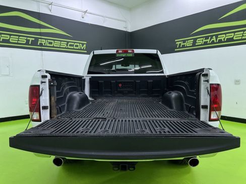 Used 2017 RAM 1500 Big Horn AWD/4WD image 9