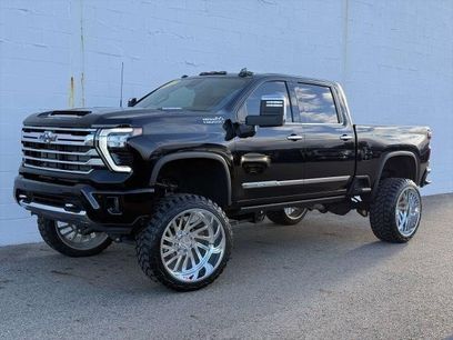 Used 2024 Chevrolet Silverado 2500 High Country w/ High Country Premium Package