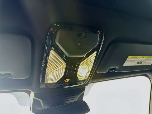 Used 2024 BMW X5 xDrive40i image 35