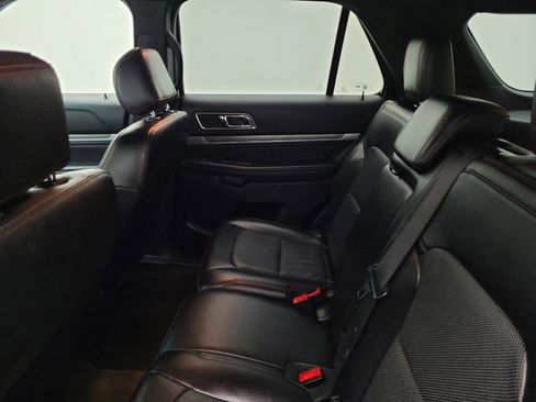 Used 2016 Ford Explorer Sport w/ Equipment Group 401A AWD/4WD image 18