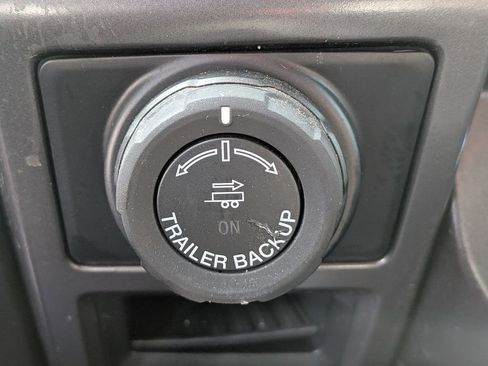 Used 2019 Ford F150 XLT w/ Equipment Group 302A Luxury RWD image 24