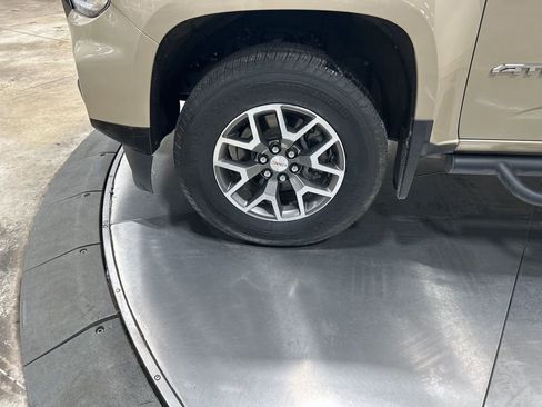 Used 2022 GMC Canyon AT4 w/ Trailering Package image 32