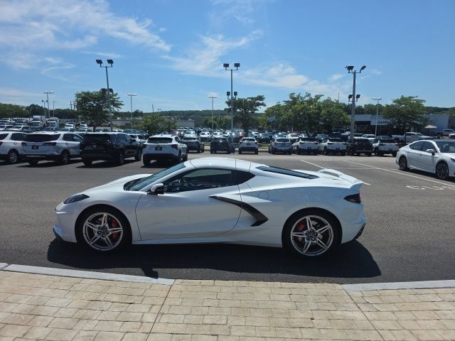 Used 2023 Chevrolet Corvette Stingray Preferred Cpe w/ Z51 Performance Package RWD image 5