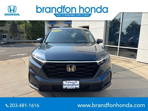 Used 2025 Honda CR-V EX image 2