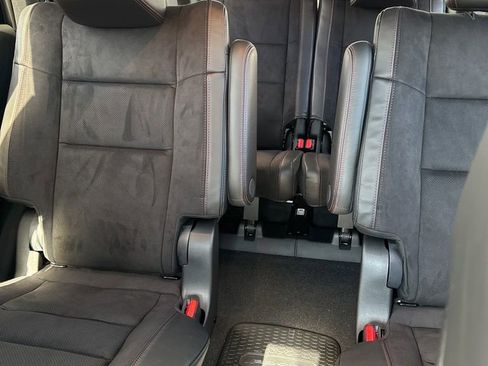 Used 2026 Dodge Durango GT image 9