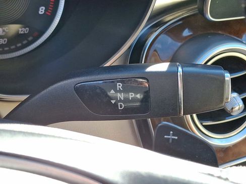 Used 2015 Mercedes-Benz C 300 4MATIC Sedan image 12