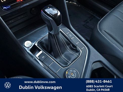 Certified 2023 Volkswagen Tiguan SE image 15