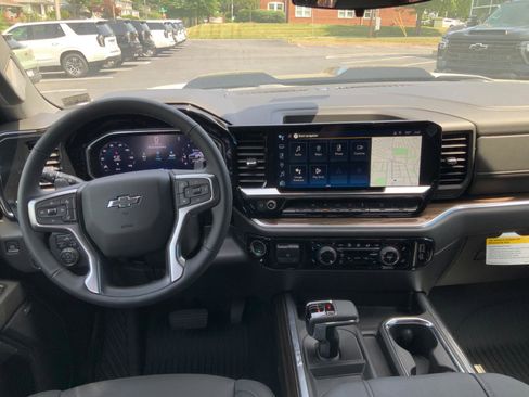 New 2026 Chevrolet Silverado 1500 LT Trail Boss w/ Convenience Package II AWD/4WD image 16