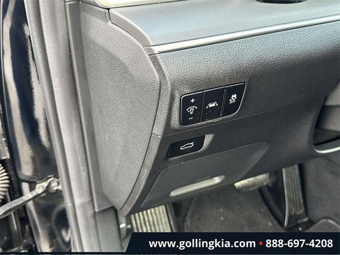 Used 2023 Kia K5 LXS image 17