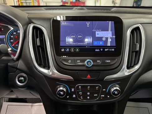 Used 2019 Chevrolet Equinox LT w/ Sun & Navigation Package image 14