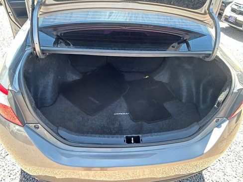 Used 2015 Toyota Corolla LE FWD image 22