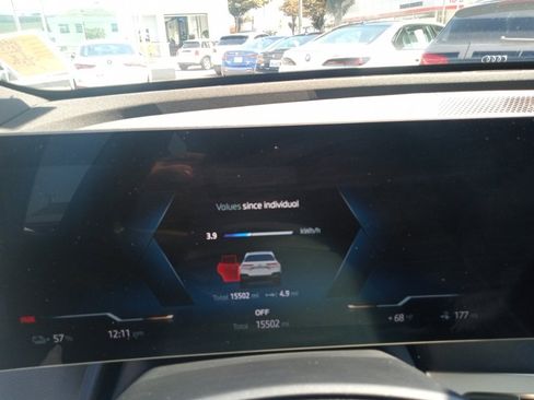 Used 2025 BMW iX xDrive50 image 17