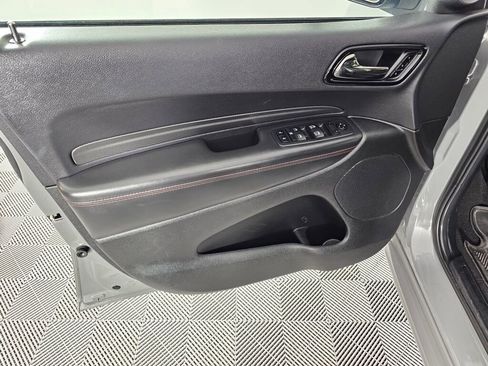 Used 2024 Dodge Durango GT image 16