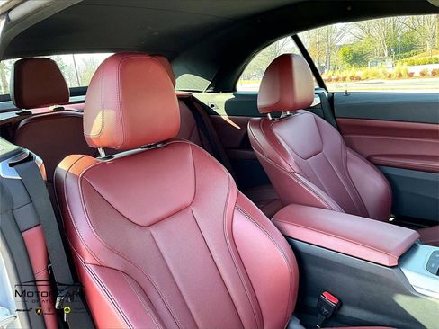 Used 2022 BMW 430i Convertible w/ M Sport Package image 9