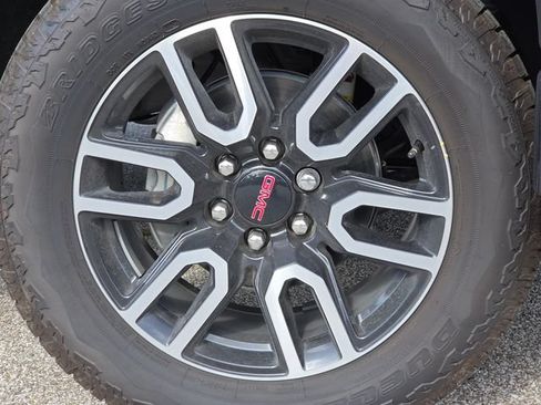 New 2026 GMC Sierra 1500 AT4 AWD/4WD image 13