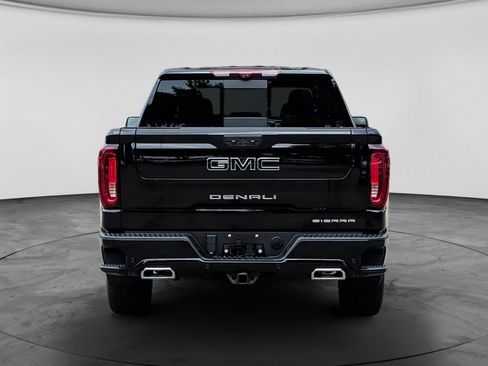 Used 2024 GMC Sierra 1500 Denali w/ Technology Package AWD/4WD image 6